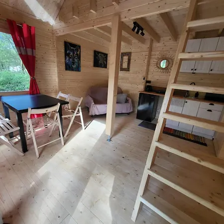 Apartment Zagroda Zablocie Miedzy Drzewami Zablocie (Legionowo)
